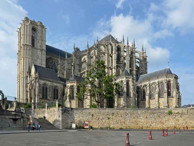 Cathédrale Saint-Julien